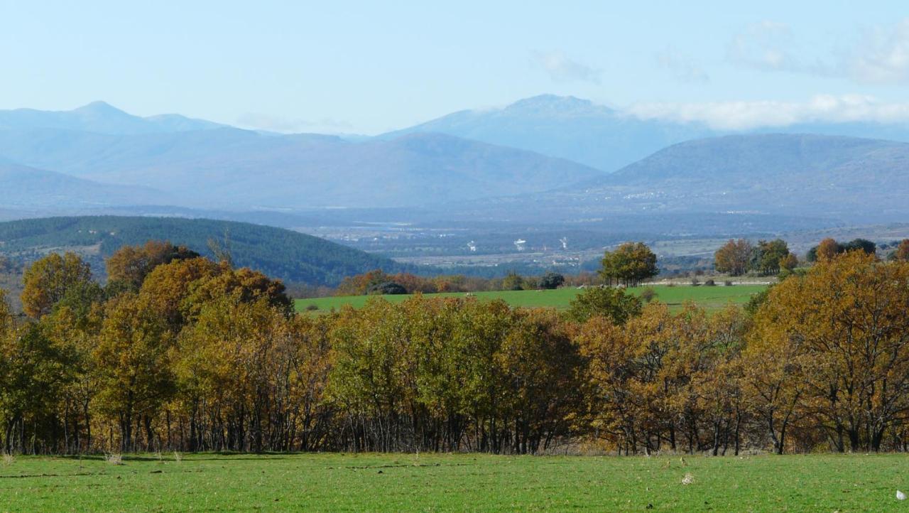 Pradena del RinconEl Huerto De Leon别墅 外观 照片